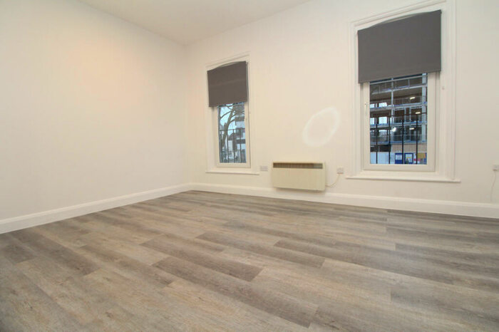 Studio To Rent In Rushey Green, Catford, SE6