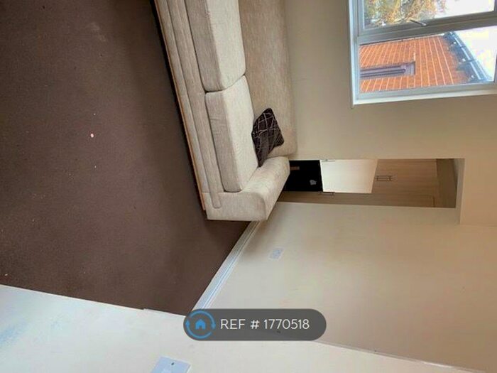 1 Bedroom Flat To Rent In Fl, Leigh, WN7