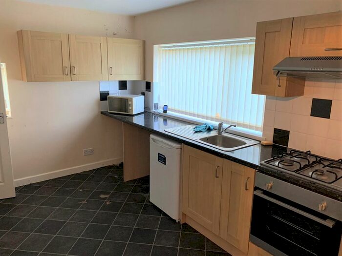 1 Bedroom Flat To Rent In Withycombe Road, Llanrumney, Cardiff, CF3