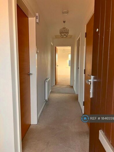 2 Bedroom Flat To Rent In Picketlaw Road, Eaglesham, Glasgow, G76