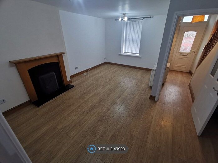 3 Bedroom Terraced House To Rent In Llanerchymedd, Llanerchymedd, LL71