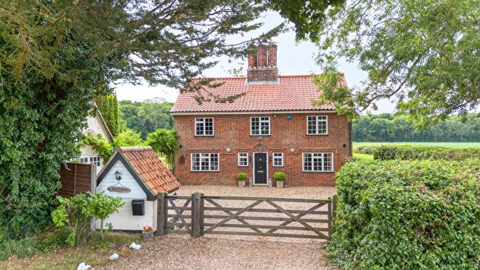 5 Bedroom Detached House For Sale In Chain Free In Howe, NR15