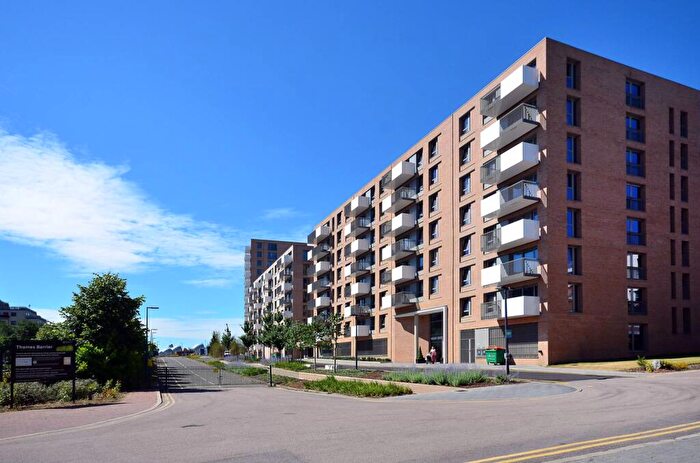1 Bedroom Flat To Rent In Waterside Heights, Silvertown, London, E16