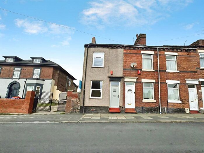 2 Bedroom End Of Terrace House To Rent In Cardwell Street, Northwood, Stoke-On-Trent, ST1