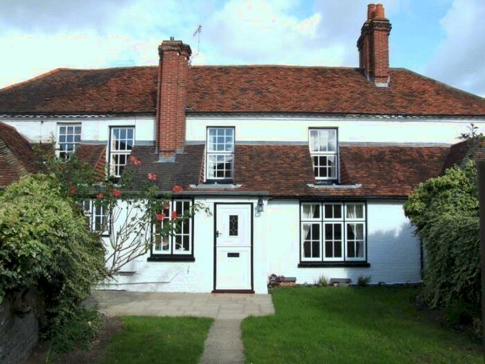 3 Bedroom Terraced House To Rent In Tottenham Road, GU7