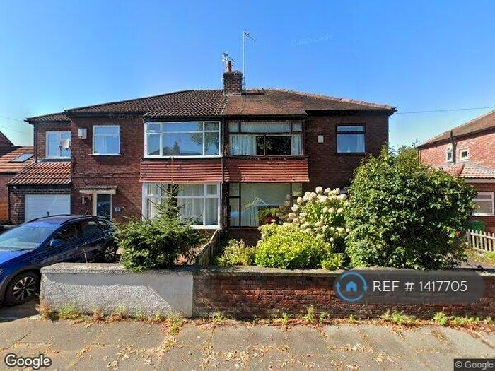 3 Bedroom Semi-Detached House To Rent In Ambrose Drive, West Didsbury, M20