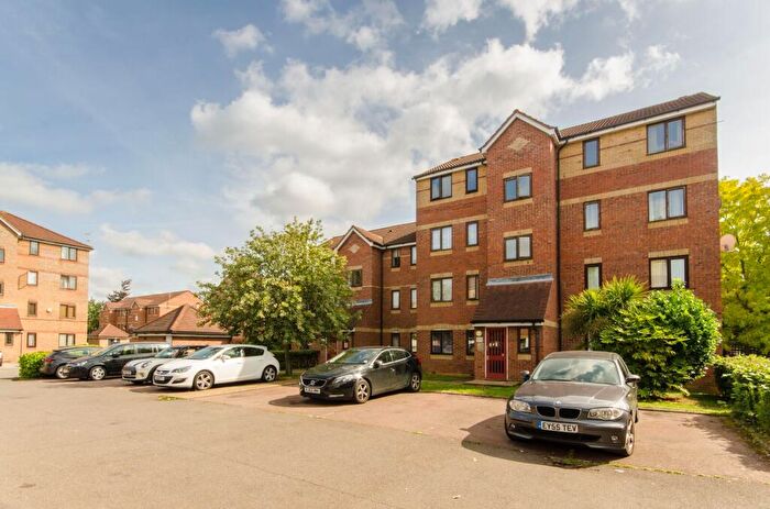 1 Bedroom Flat For Sale In Cherry Blossom Close, , Palmers Green, London, N13