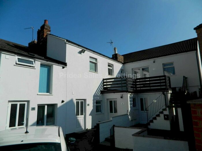 1 Bedroom Flat To Rent In Thesiger Court, Lincoln, LN5