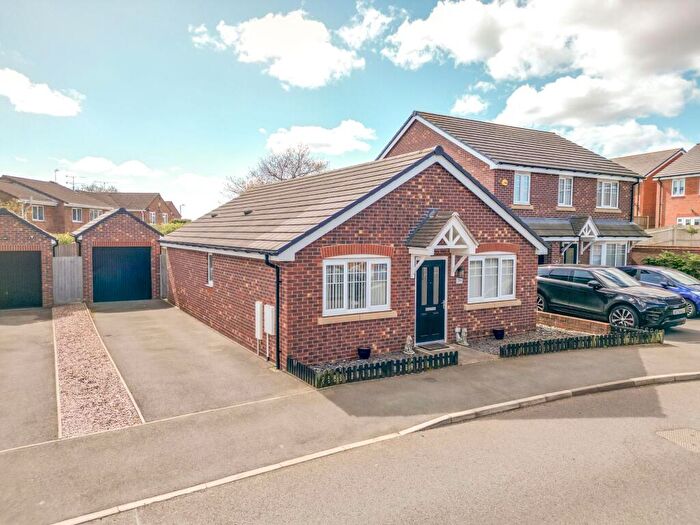 2 Bedroom Detached Bungalow For Sale In Cabinhill Road, Nuneaton, CV10