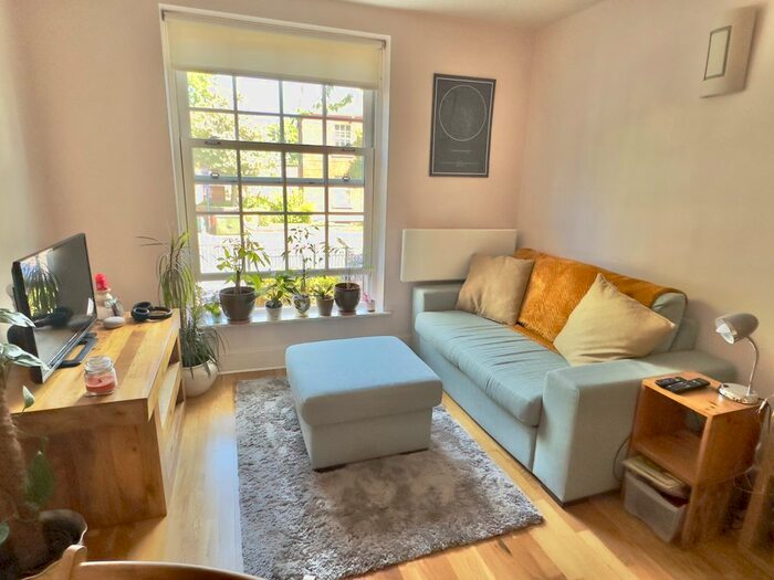 1 Bedroom Flat To Rent In Fern Bank, St. Johns Place, Wakefield, WF1