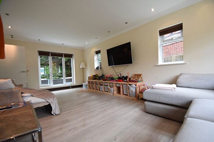 4 Bedroom Detached House To Rent In Lower Road, Gerrards Cross, Buckinghamshire, SL9
