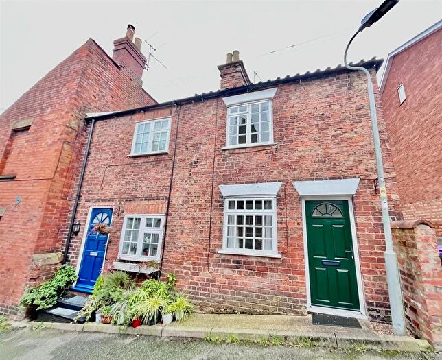 1 Bedroom End Of Terrace House To Rent In Grays Road, Louth, LN11