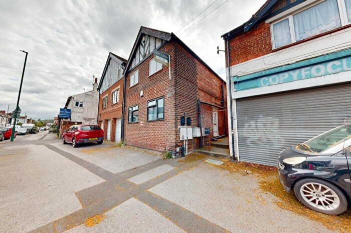 2 Bedroom Flat To Rent In Haydn Road, Nottingham, NG5