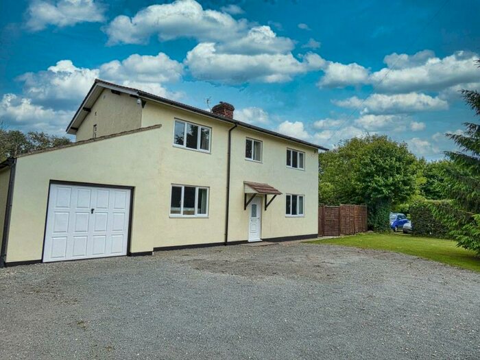 4 Bedroom Detached House For Sale In Mablethorpe Road, Theddlethorpe, Mablethorpe, LN12