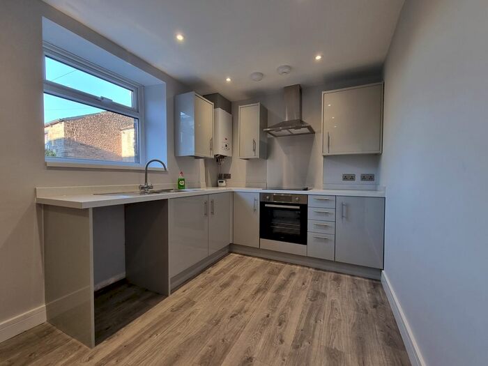 2 Bedroom Terraced House To Rent In Atherton Street, Springhead, Oldham, OL4