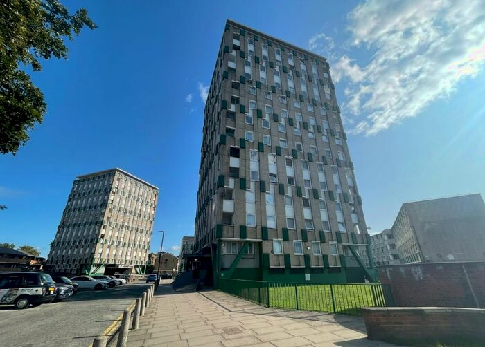 2 Bedroom Flat To Rent In Cranbrook Estate, Bethnal Green, E2