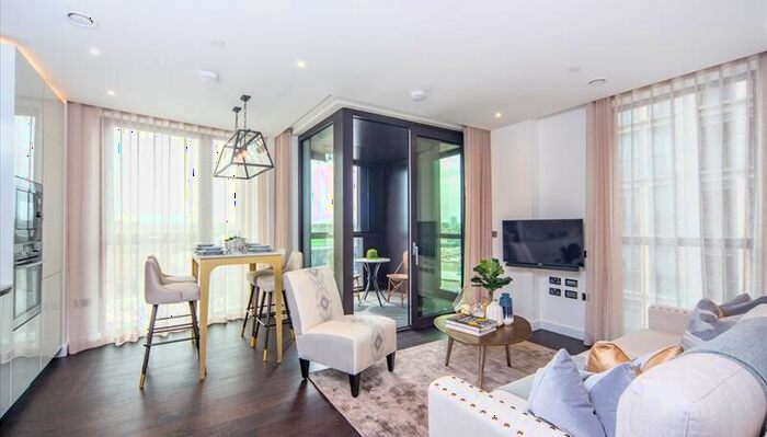 2 Bedroom Flat To Rent In Thornes House, Nine Elms, London, SW11