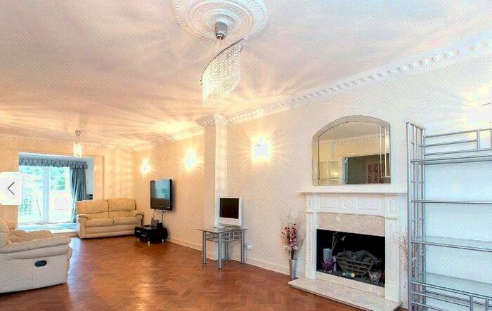 Property To Rent In Hendon Avenue, London, N3
