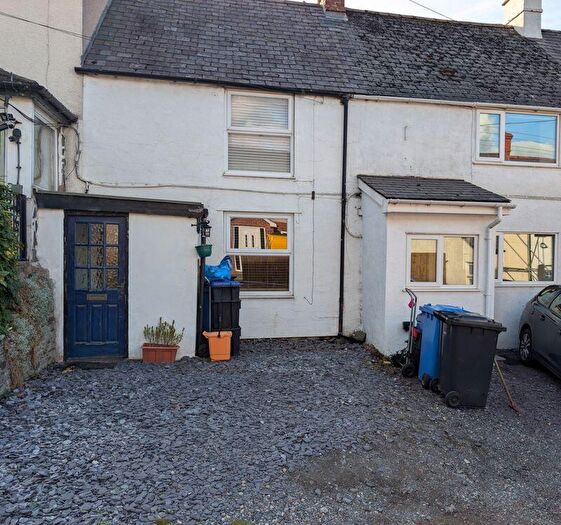 2 Bedroom Terraced House For Sale In New Inn Terrace, Glyndyfrdwy, LL21