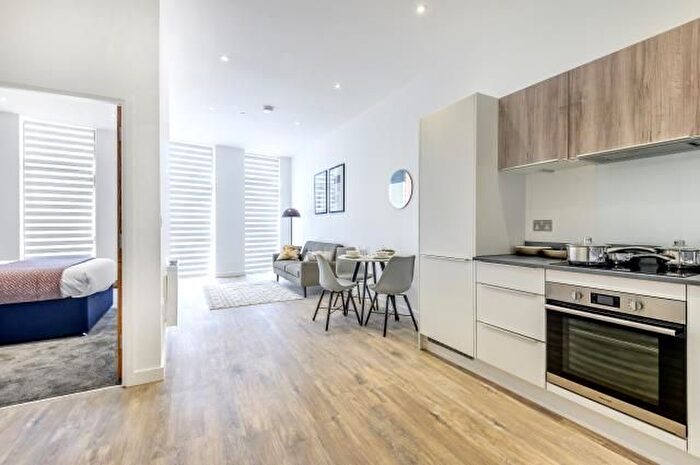 1 Bedroom Flat To Rent In North Star House, Swindon, SN2