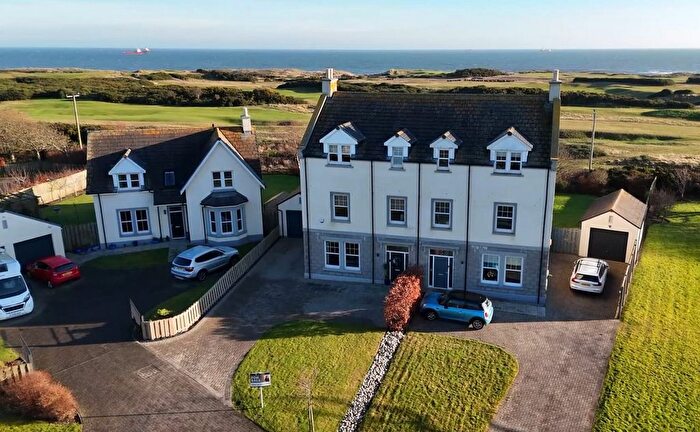 5 Bedroom Town House For Sale In Corunna Grove, Aberdeen, AB23