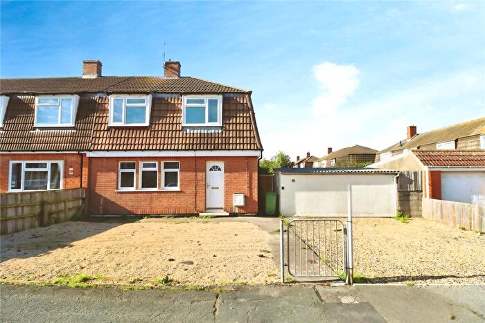 3 Bedroom House For Sale In Conygre Grove, Filton, Bristol, Gloucestershire, BS34