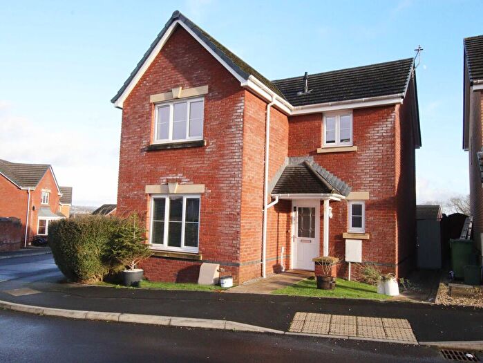 4 Bedroom Detached House To Rent In Heol Miaren, Llanharry, CF72