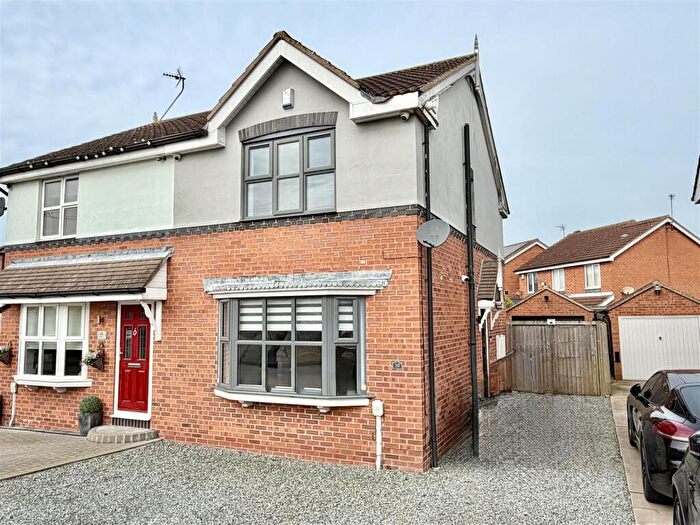 3 Bedroom Semi-Detached House To Rent In Bells Road, Hedon, Hull, HU12