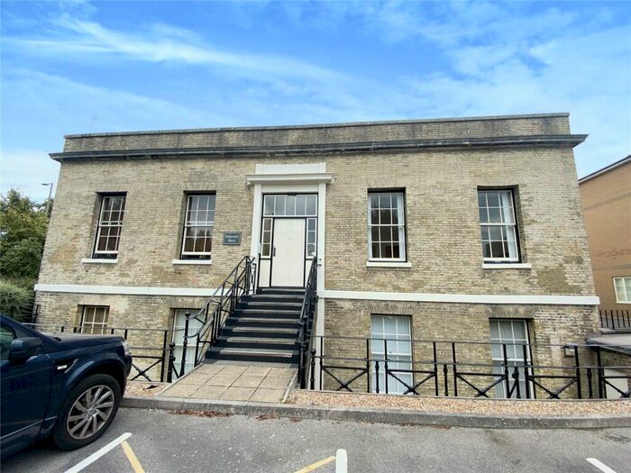 1 Bedroom Flat To Rent In Pavilion Way, Gosport, Hampshire, PO12