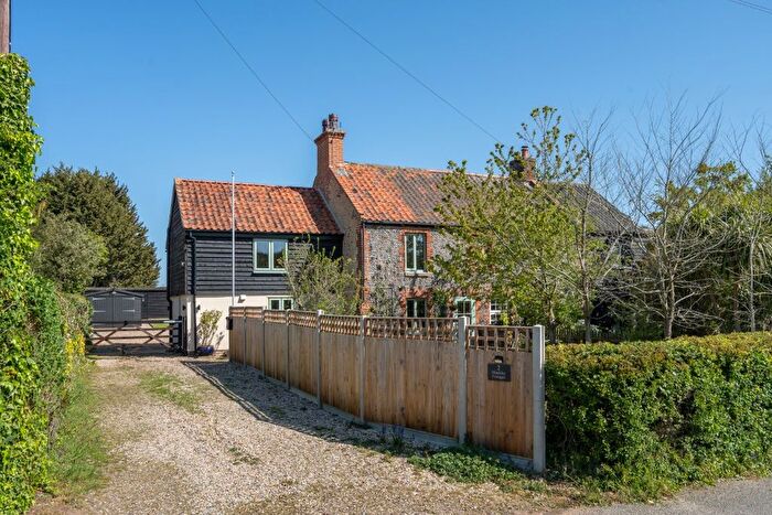 3 Bedroom Cottage For Sale In Chequers Street, East Ruston, Norwich, NR12