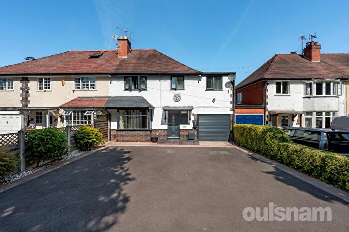 4 Bedroom Semi-Detached House For Sale In Bromsgrove Road, Redditch, Worcestershire, B97