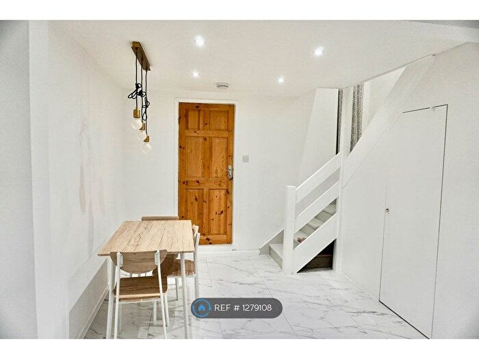 1 Bedroom Property To Rent In John Harper Street, Colchester, CO1