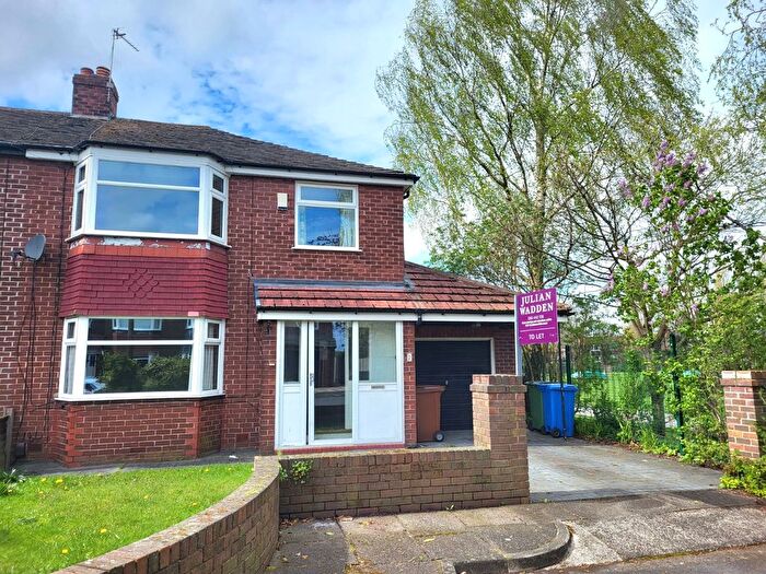 3 Bedroom Semi Detached House To Rent In Ryedale Close, Heaton Moor, Stockport, Cheshire, SK4