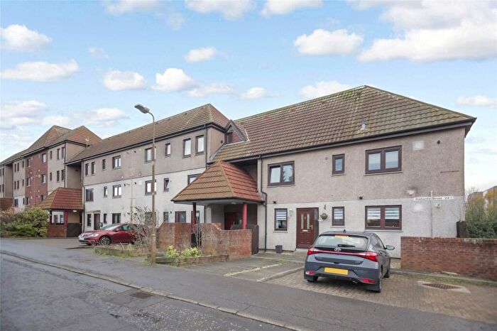 2 Bedroom Flat For Sale In Fremantle Street, Livingston, West Lothian, EH54