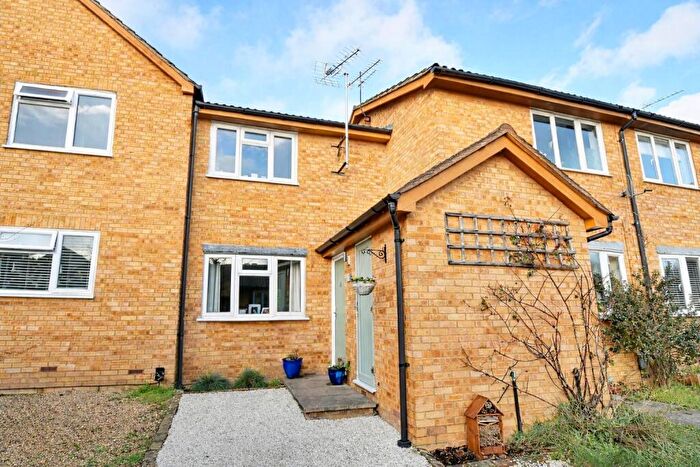 2 Bedroom Terraced House For Sale In Ladywood Road, Hertford, SG14