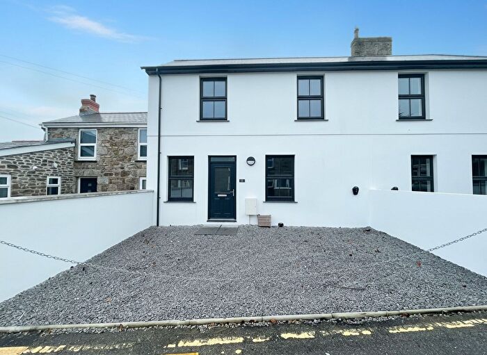 2 Bedroom Semi Detached House For Sale In Victoria Street, Camborne, TR14