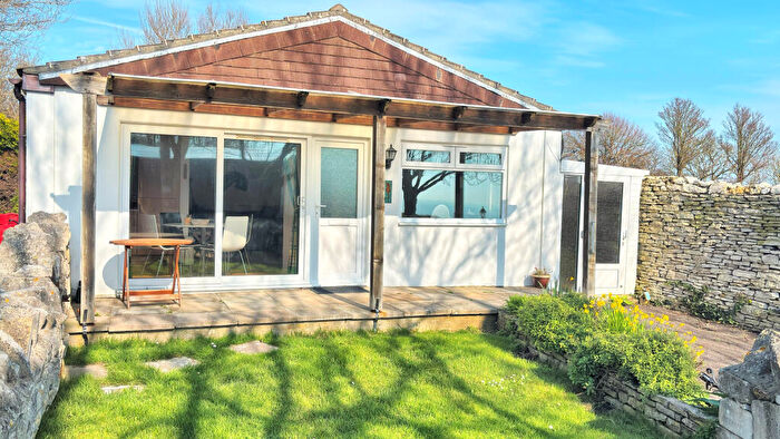 2 Bedroom Semi-Detached Bungalow For Sale In Cove Park, Pennsylvania Road, Portland, DT5