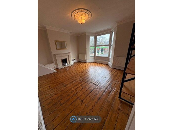 3 Bedroom Flat To Rent In St Michael's, Liverpool, L17