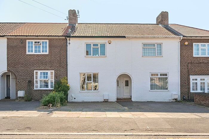 2 Bedroom Detached House For Sale In Reigate Road, Bromley, BR1