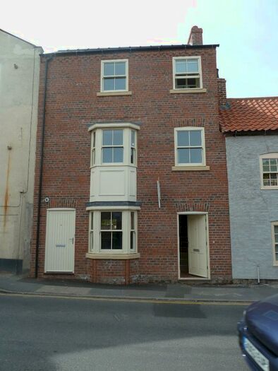 1 Bedroom Flat To Rent In Church Street, Louth, LN11