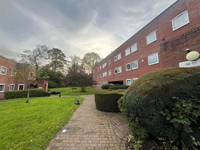2 Bedroom Property To Rent In Priory Road, Edgbaston, Birmingham, B5