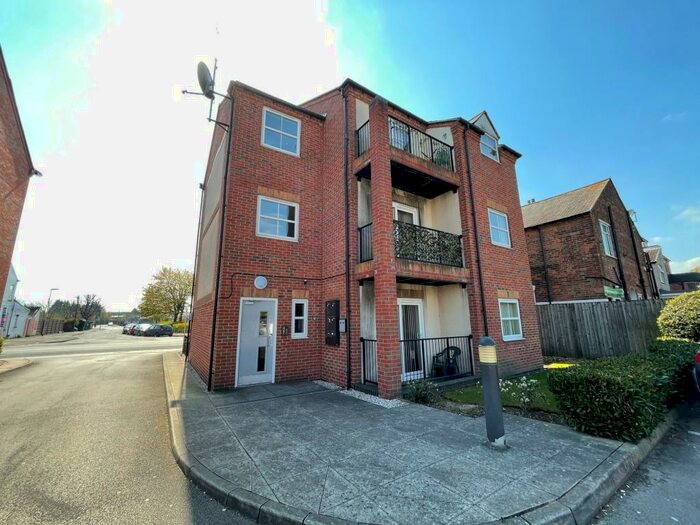 1 Bedroom Apartment To Rent In Finings Court, Burton-on-Trent, DE14