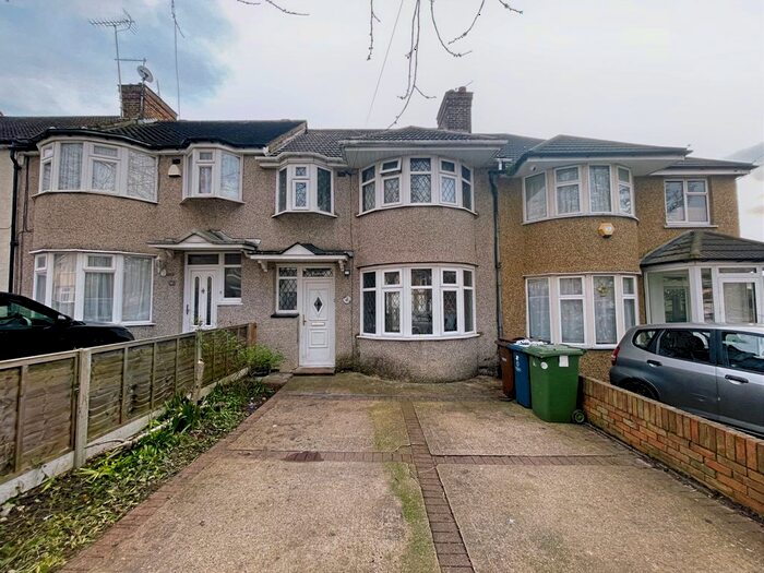 3 Bedroom Terraced House To Rent In Hillside Crescent, Harrow, HA2