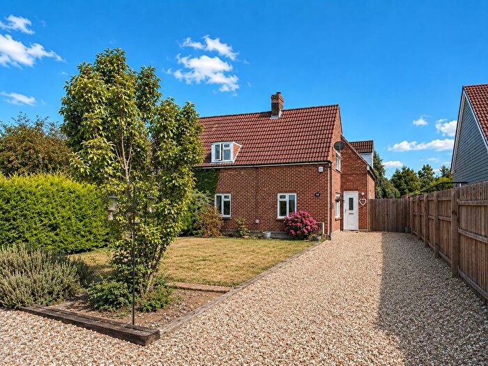 3 Bedroom Semi-Detached House For Sale In Harwich Road, Lawford, Manningtree, CO11