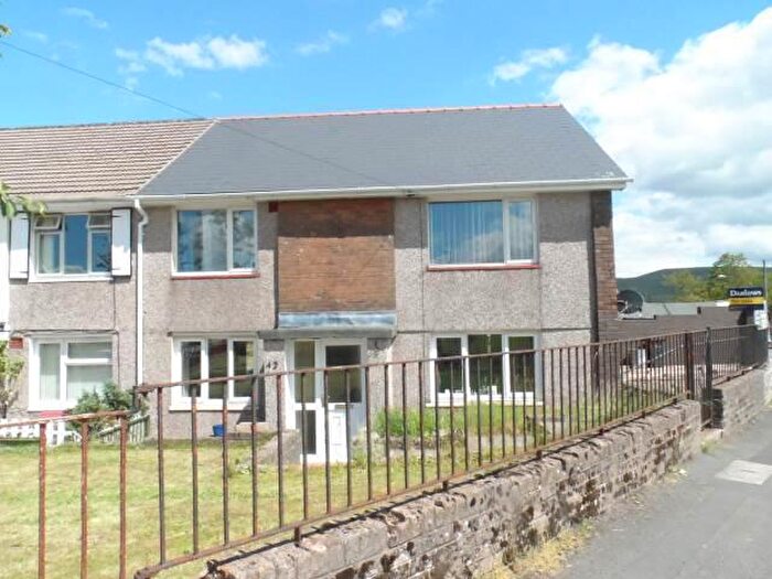 2 Bedroom Flat To Rent In Brynteg Terrace, Ebbw Vale, NP23