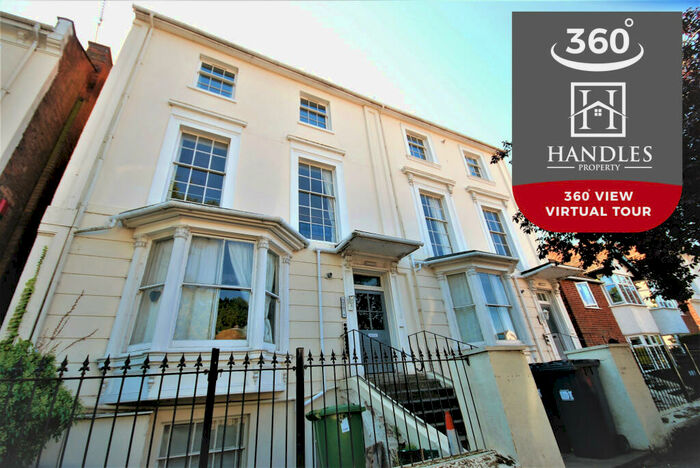 2 Bedroom Apartment To Rent In Leam Terrace, Leamington Spa, CV31