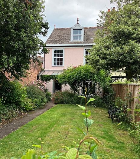 5 Bedroom Semi Detached House For Sale In Alphington Road, Exeter, EX2