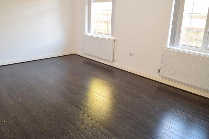 1 Bedroom Flat To Rent In Flat, East Park Rd, BB1
