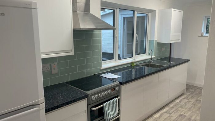 2 Bedroom Detached House To Rent In Bagshot, Surrey, GU19