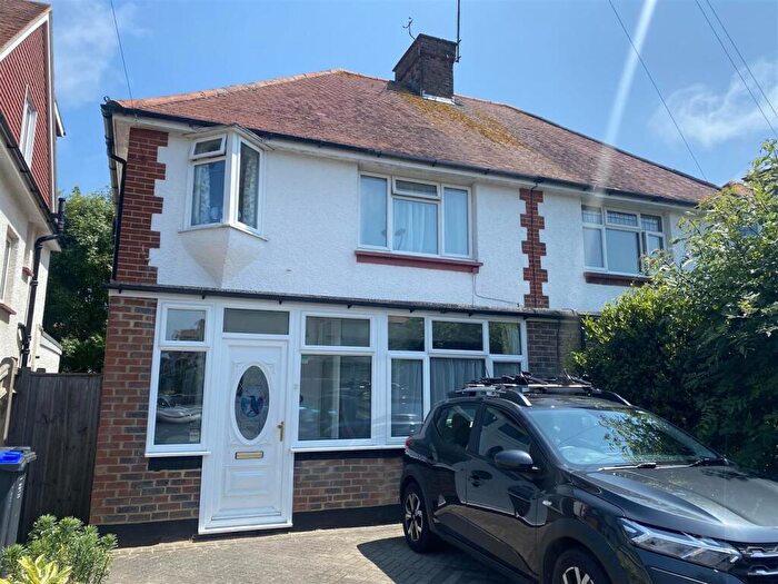 3 Bedroom Semi-Detached House To Rent In Haynes Road, Worthing, BN14